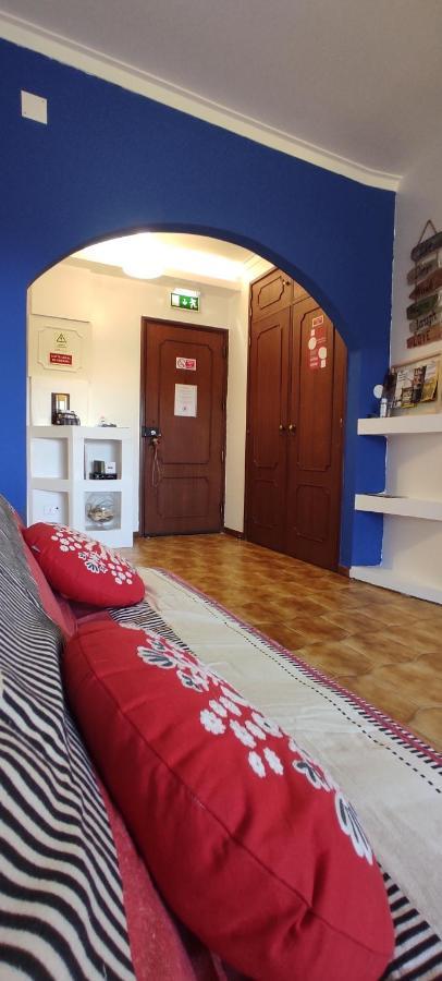 Ocean View Dive House Apartment เซซิมบรา ภายนอก รูปภาพ